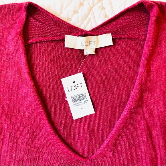 Ann Taylor LOFT V-Neck Loose Fit Tunic Sweater NWT - Picture 2 of 8